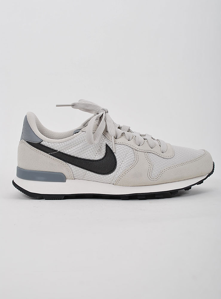 Nike internationalist light on sale bone black cool grey