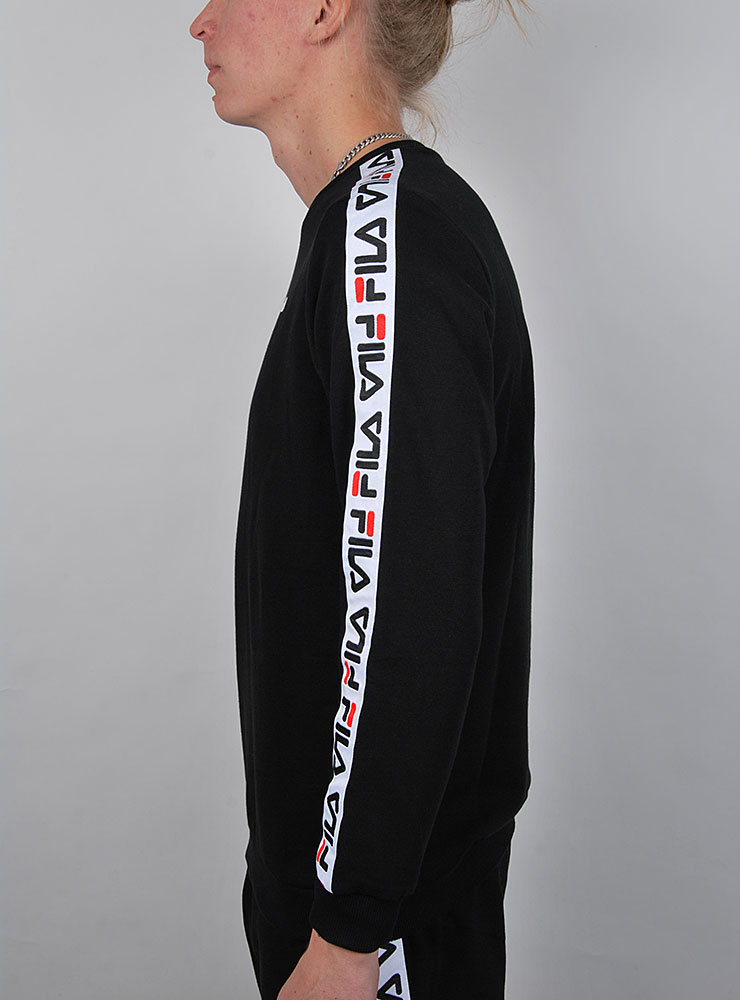 aren crew fila