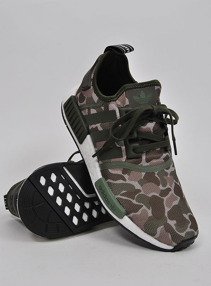 adidas nmd r1 sesame