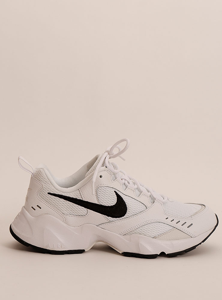 Nike air sales heights sneaker