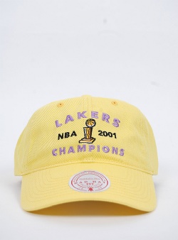 Mitchell and Ness Stone washed champions dad hat lakers Yellow