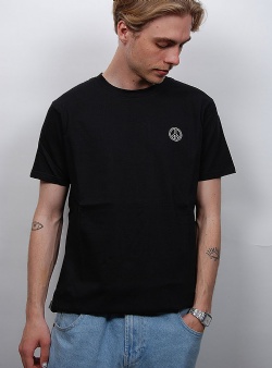 Wemoto Peace tee Black