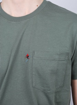 Revolution Fre regular pocket tee Dustpetrol
