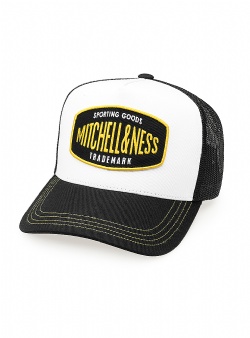 Mitchell and Ness Sporting trucker Black