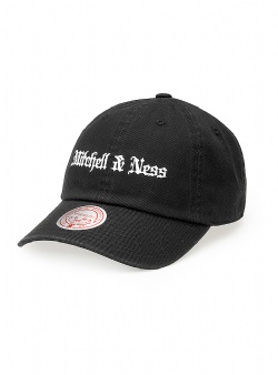 Mitchell and Ness Gothic dad hat Black