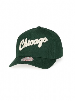 Mitchell and Ness Bulls pro crown snapback green cream