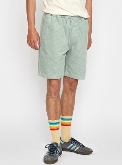Revolution Corduroy long casual shorts Lightgreen