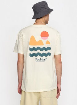 Revolution Mou printed tee Off white