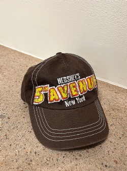 Sportif Vintage Hersheys 5th Avenue New York strapback Brown