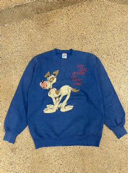 Sportif Vintage My dog walks all over me crew
