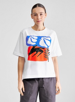 Dedicated Foal with birds Vadstena tee White