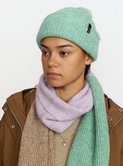 Selfhood Fluffy beanie Turquoise