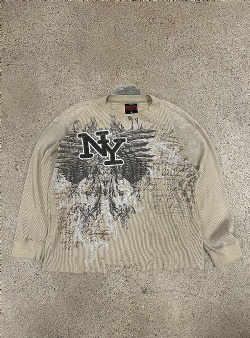 Sportif Vintage NY thermal long sleeve tee.