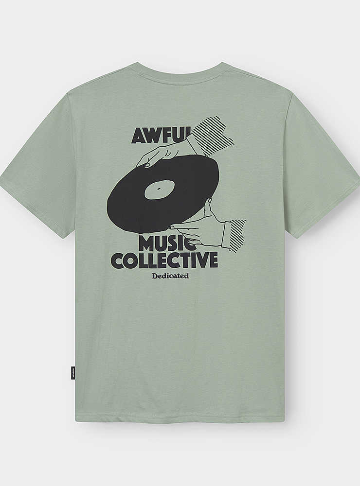 Dedicated Awful music tee T-shirts på Sportif Unlimited