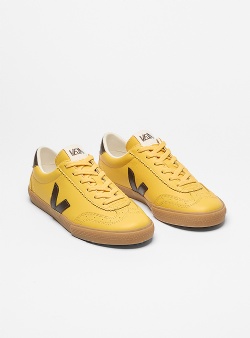 VEJA Volley leather