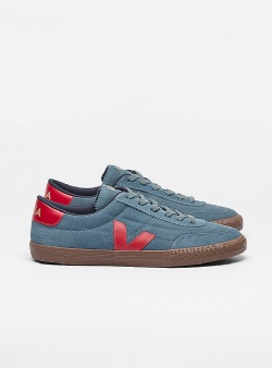 VEJA Panenka suede
