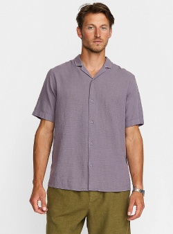 Revolution Structured short sleeved cuban shirt Dark purple