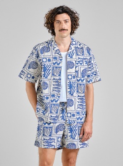 Dedicated Essingen ocean squares shorts Oat white