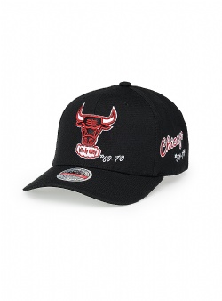 Mitchell and Ness Bulls HWC timeline classic red Black