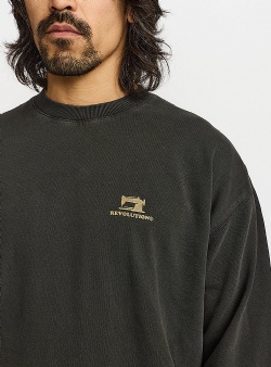 Revolution Vin printed crew