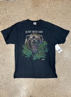 Sportif Vintage Bite me tee